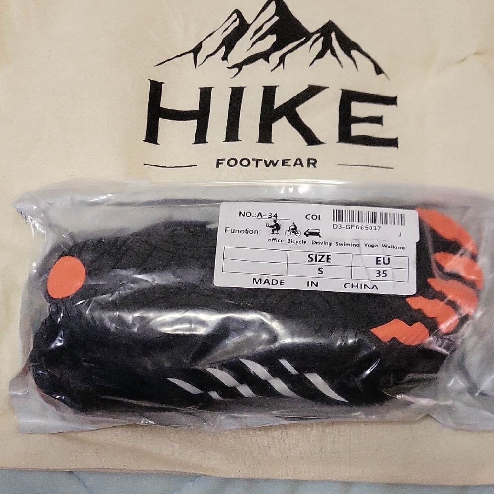 Hike Black and Orange Socks
